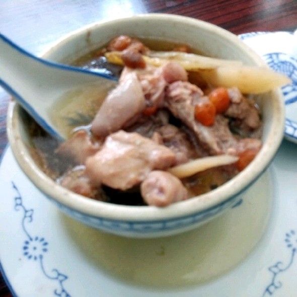 淮杞炖兔肉汤 淮杞炖兔肉汤