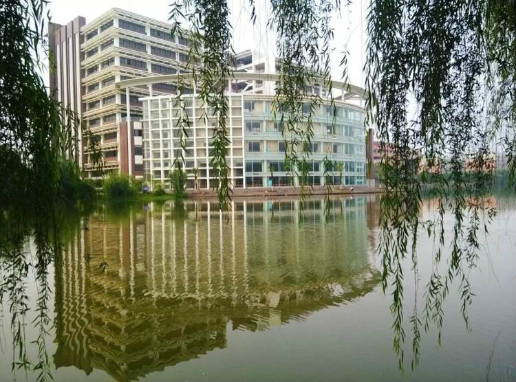 湖南工学院机械工程学院 湖南工学院机械工程学院