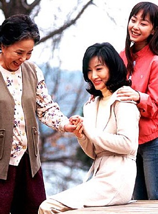 洪洙贤(洪秀贤（韩国女演员）)