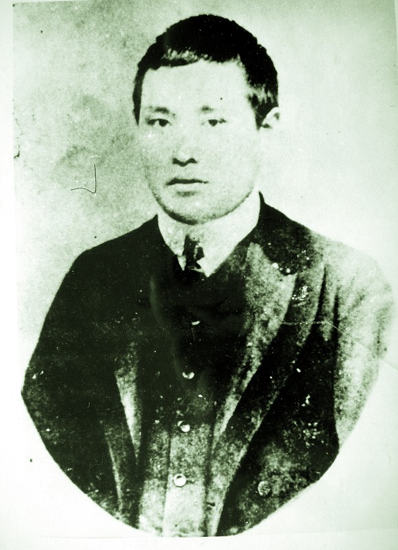 熊秉坤 熊秉坤