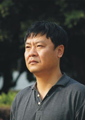 深圳大学经济学院教授熊楚熊 深圳大学经济学院教授熊楚熊
