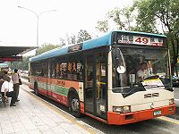 伊凯洛斯低地板公共汽车 伊凯洛斯低地板公共汽车