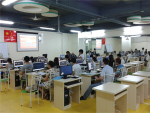 海口思源职业技能培训学校机房上课 海口思源职业技能培训学校机房上课