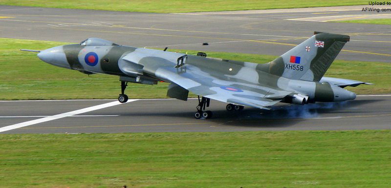 XH558是现在唯一能飞的“火神” XH558是现在唯一能飞的“火神”