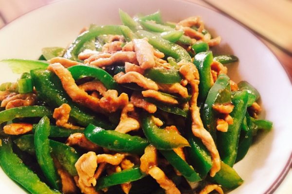 炒青椒肉丝 炒青椒肉丝