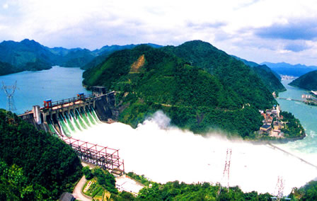 新安江水电站排泄 新安江水电站排泄