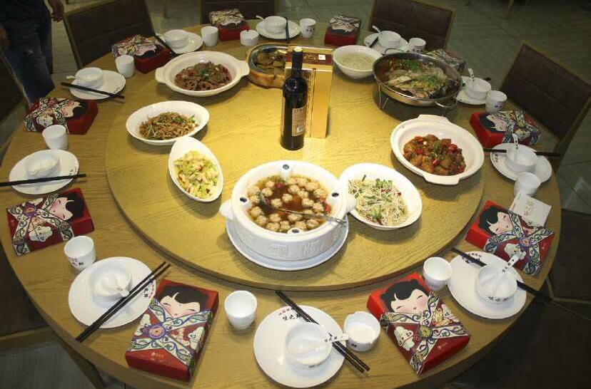 满月酒(中国习俗) 满月酒(中国习俗)