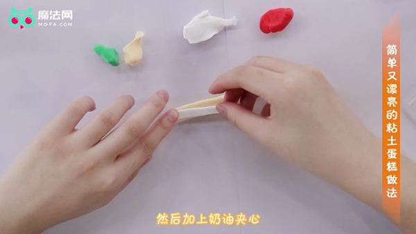简单又漂亮的粘土蛋糕做法
