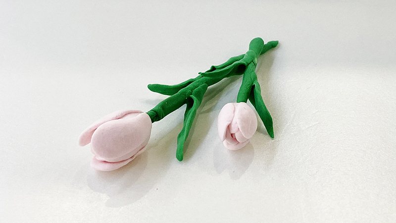用粘土做郁金香的视频